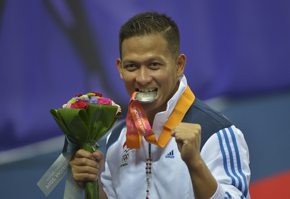 Fidelys Lolobua berhasil menyumbang medali untuk Indonesia di Asian Games 2014.