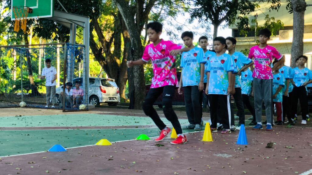 Aktivitas Olah raga siswa Sekolah Islam Athirah Bone