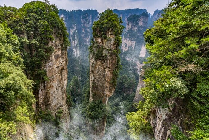 Sepuluh tahun kemudian, di tahun 1992 UNESCO menetapkan Wullingyuan Scenic sebagai situs warisan dunia. (Getty Images:iStockphoto)