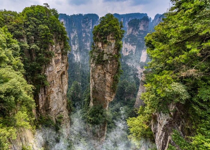 Sepuluh tahun kemudian, di tahun 1992 UNESCO menetapkan Wullingyuan Scenic sebagai situs warisan dunia. (Getty Images:iStockphoto)