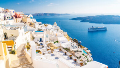 Photo Credit- santorinibesttours.com