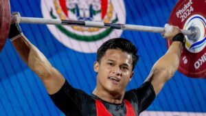 Rizki Juniansyah saat merebut emas di Olimpiade Paris 2024. (NOC Indonesia)