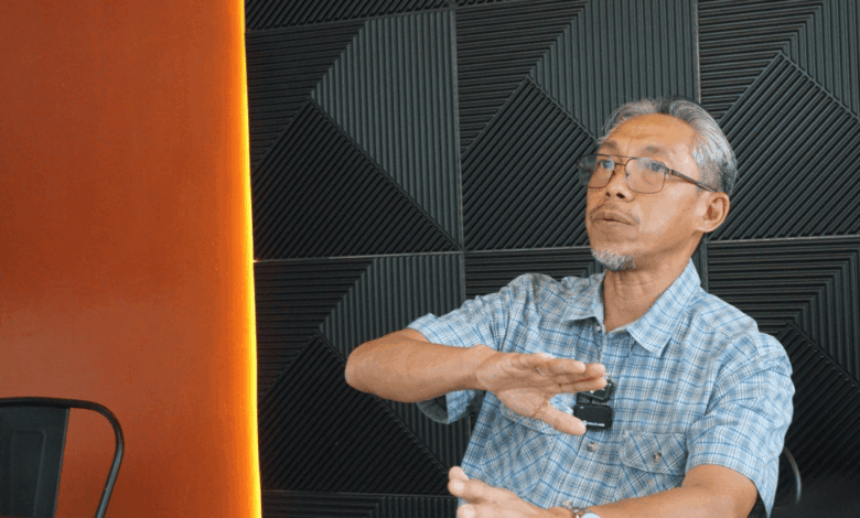 Prof . Budu (1)