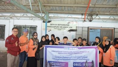 Berita_3_Dokumentasi_Bersama_Tim_Pengabdian_FMIPA_UNM_dan_Anak_Anak